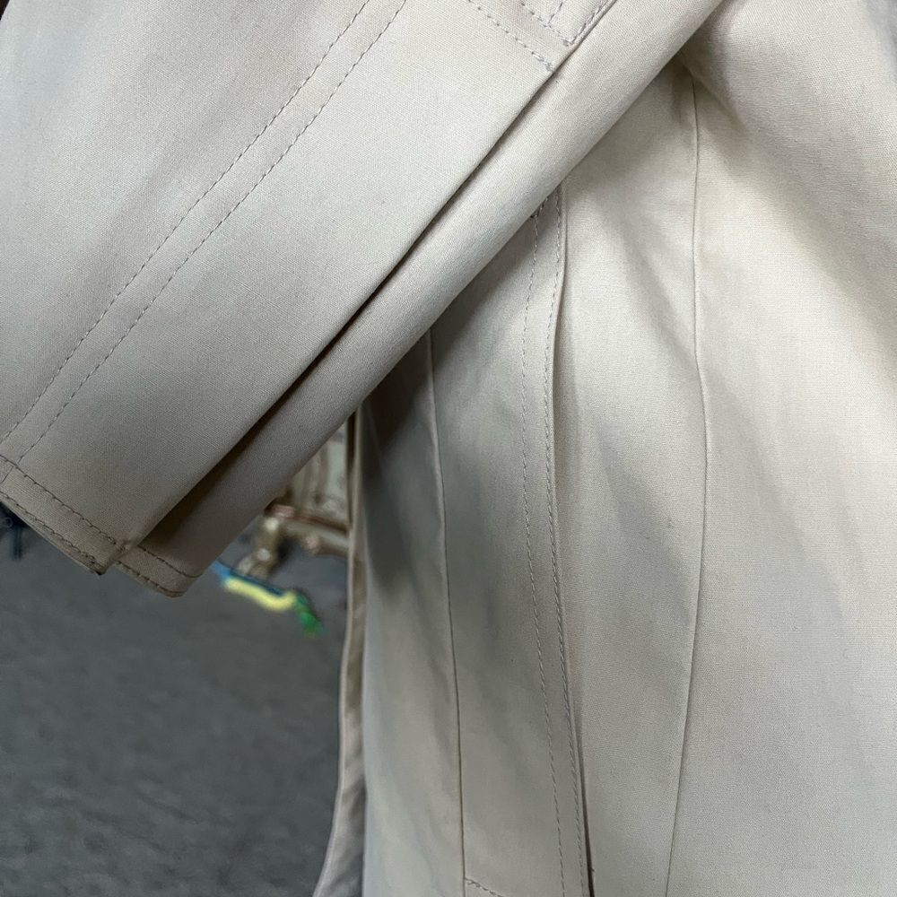 Coach Elegant beige Jacket - Picture 6 of 8